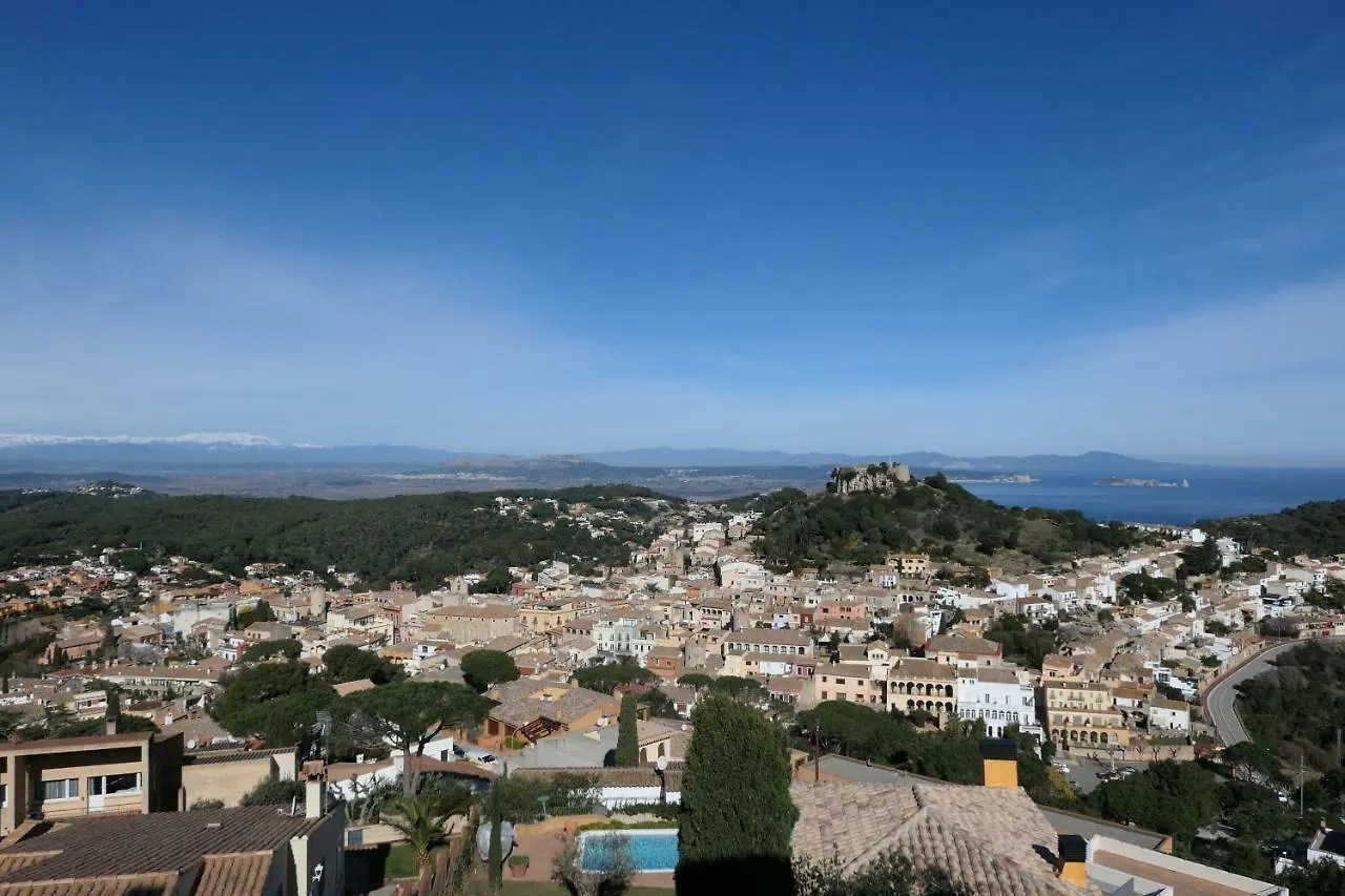 Mirador De Begur 아파트
